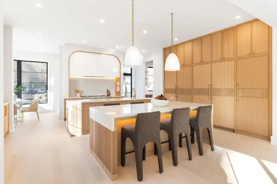 28 Cottonwood Rd, Newton, MA 02459 - Image #3