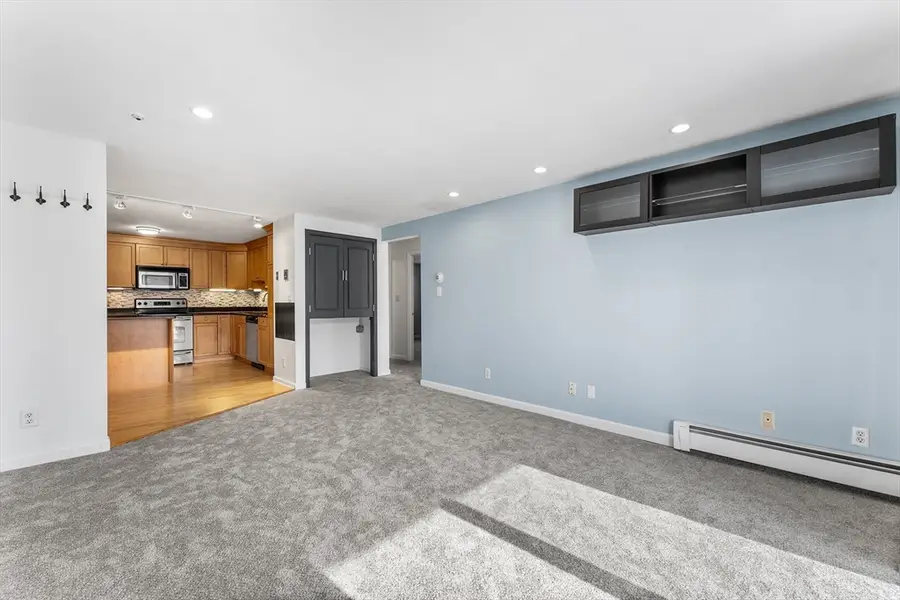 19 Pine St #K, Canton, MA 02021 - Image #3