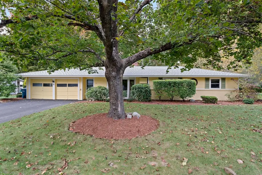 26 Wentworth Rd, Canton, MA 02021 - Image #2