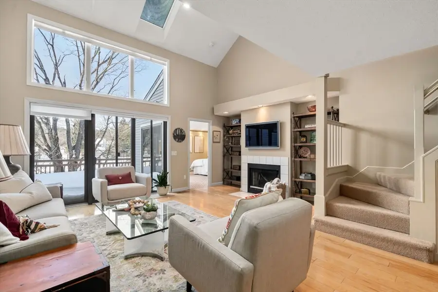 5 Pickwick Way #5, Wayland, MA 01778 - Image #2