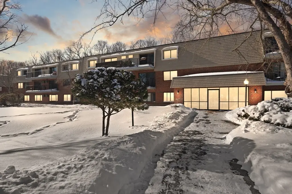 575 Broad St #315, Weymouth, MA 02189 - Image #1