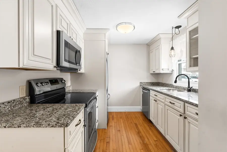 153 Bayberry Hill Ln #153, Leominster, MA 01453 - Image #2