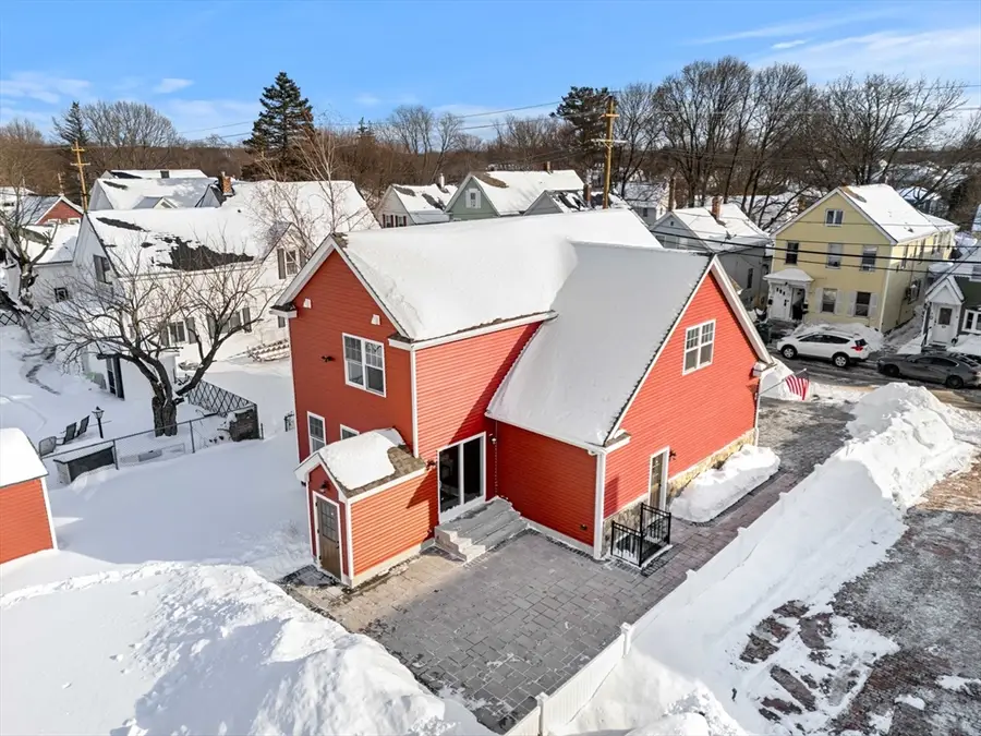 52 Lundberg St, Lowell, MA 01852 - Image #3