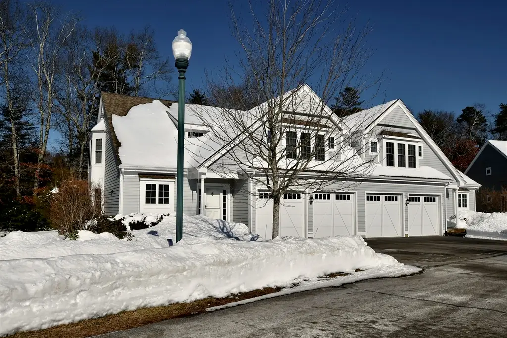 25 Carriage Ln #25, Duxbury, MA 02332 - Image #1