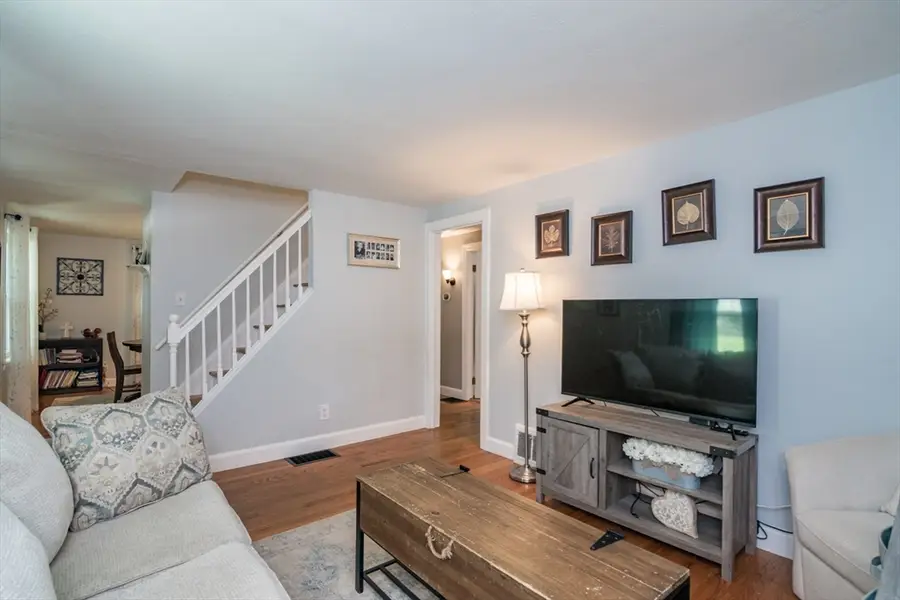 222 Plumtree Rd, Springfield, MA 01118 - Image #3