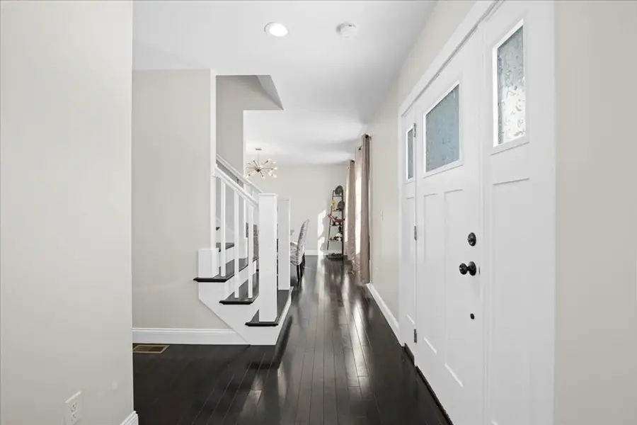 2 Hemlock St, Paxton, MA 01612 - Image #3