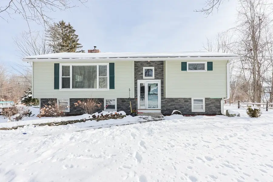 609 Ashby West Rd, Fitchburg, MA 01420 - Image #2