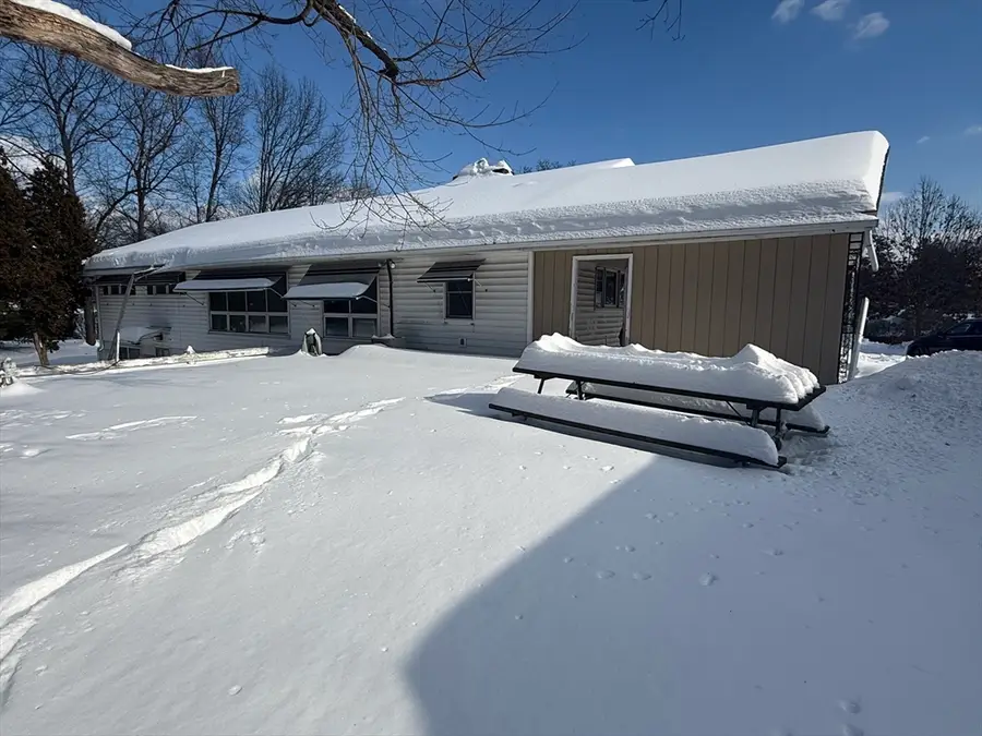 461 Sheridan St, Chicopee, MA 01020 - Image #3