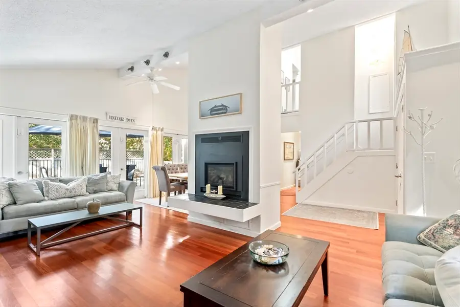 344 Greenwood Ave, Tisbury, MA 02568 - Image #2