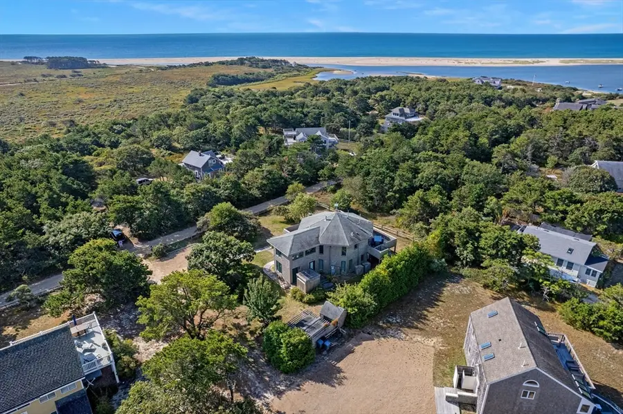 76 Washque Ave, Edgartown, MA 02539 - Image #3