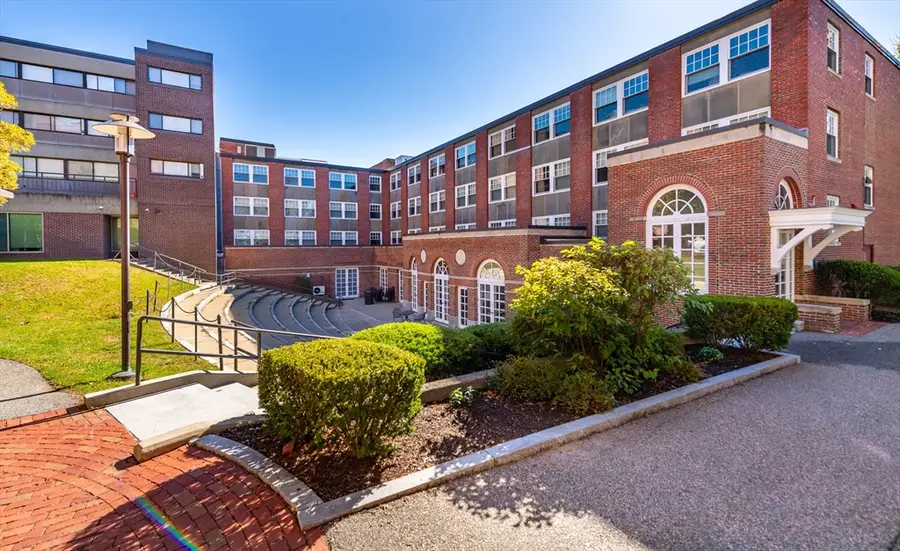 33 Everett Street, Cambridge, MA 02138 - Image #2