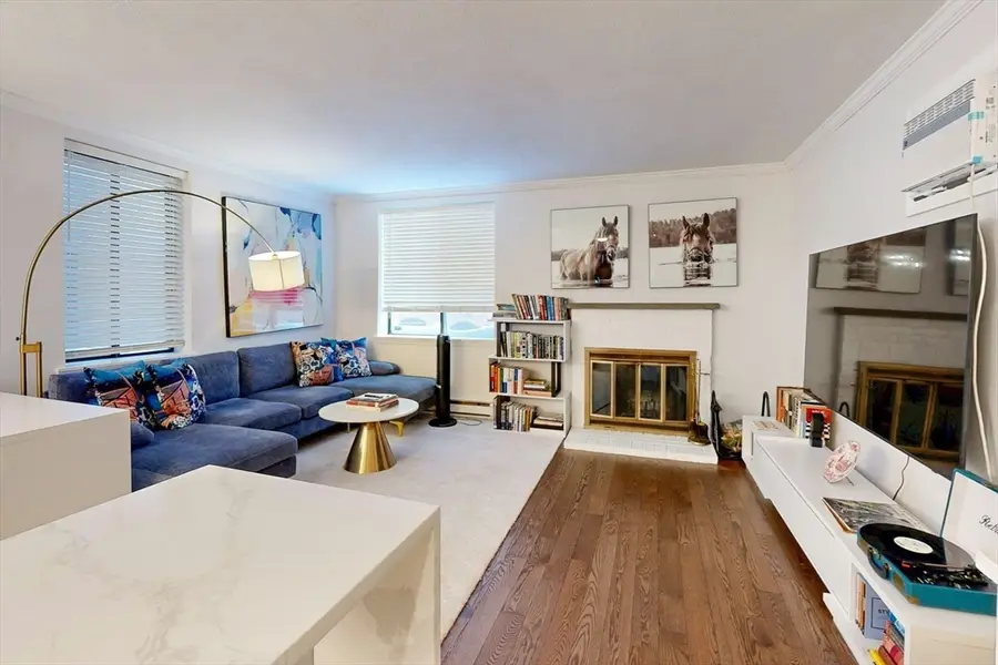 54 Temple Steet #2, Boston, MA 02114 - Image #3