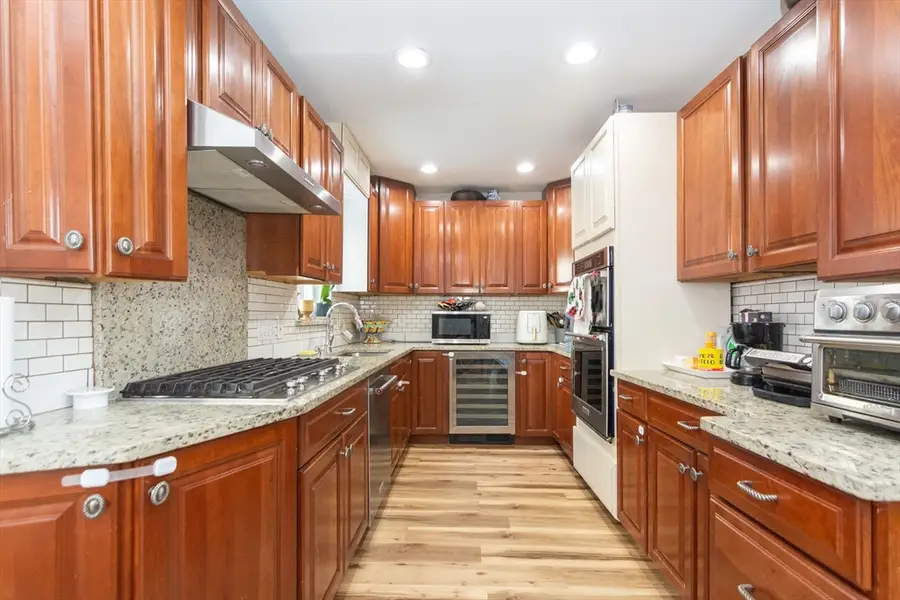 10 Dell St, Malden, MA 02148 - Image #2