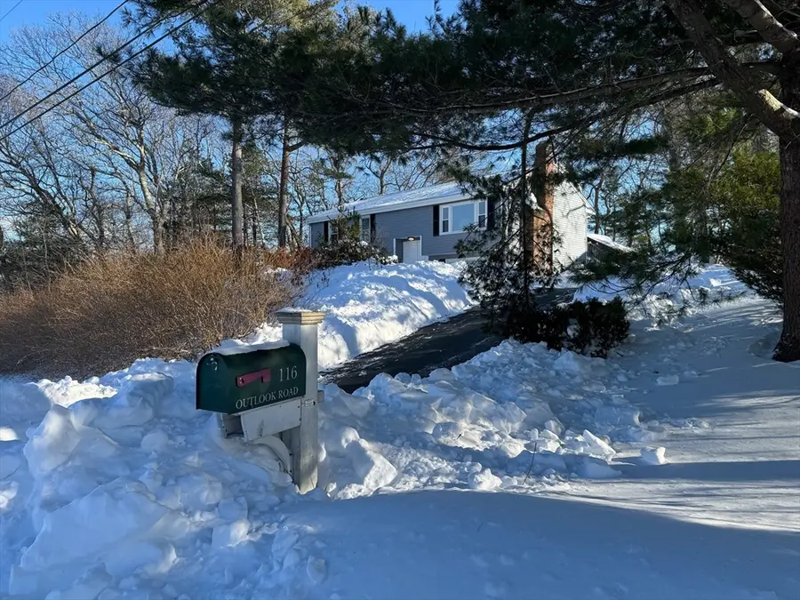 116 Outlook Rd, Marshfield, MA 02050 - Image #2