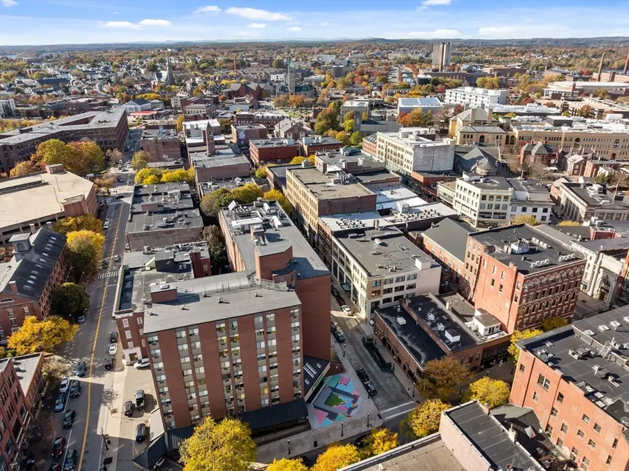 23-33 Middle Street #11, Lowell, MA 01852 - Image #3