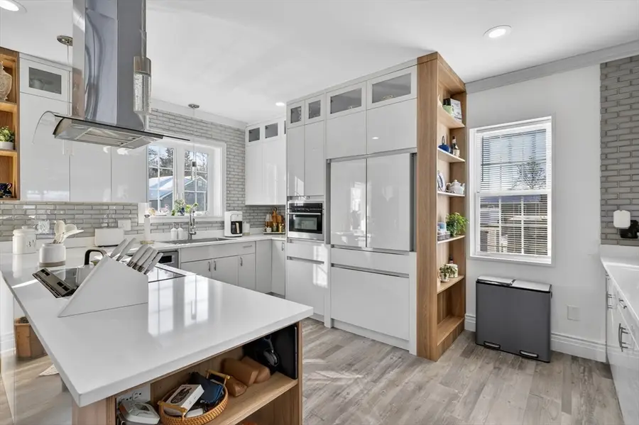 259 E Tickle Rd, Westport, MA 02790 - Image #2