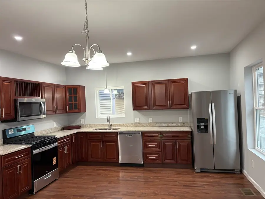 184 Avenue C #E1, Woonsocket, RI 02895 - #2