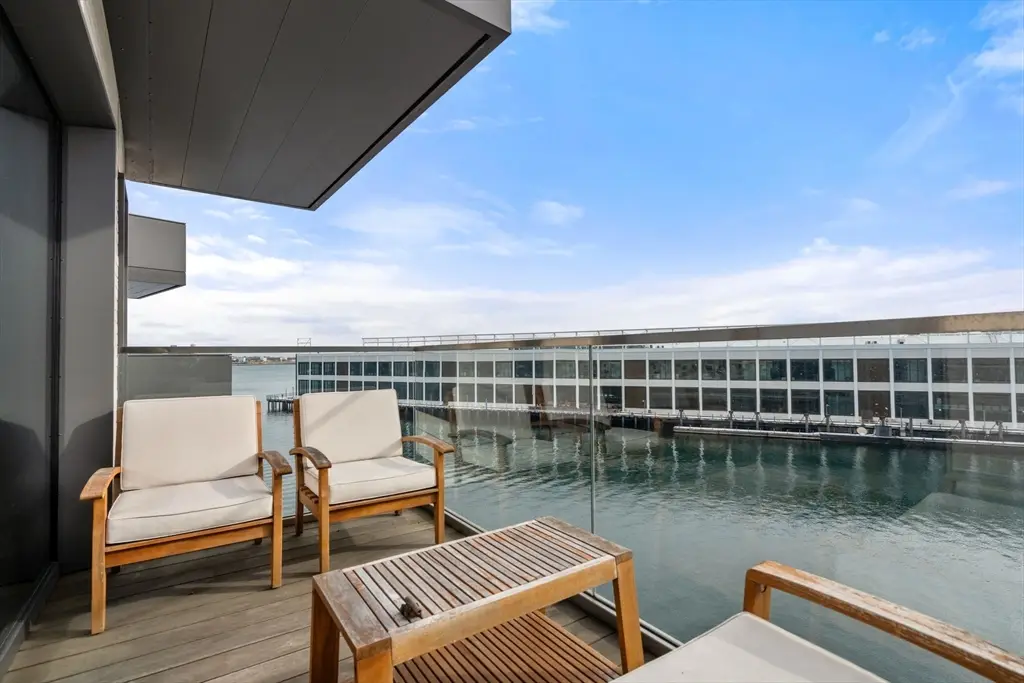300 Pier 4 Blvd #5K, Boston, MA 02110 - #1