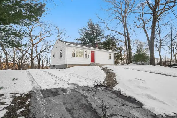 22 Outlook Drive, Worcester, MA 01602