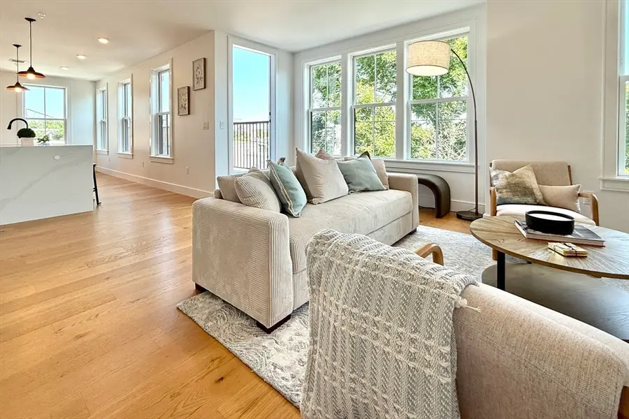 165 Everett St #7, Boston, MA 02128 - #2