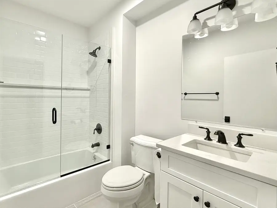 165 Everett St #1, Boston, MA 02128 - #3