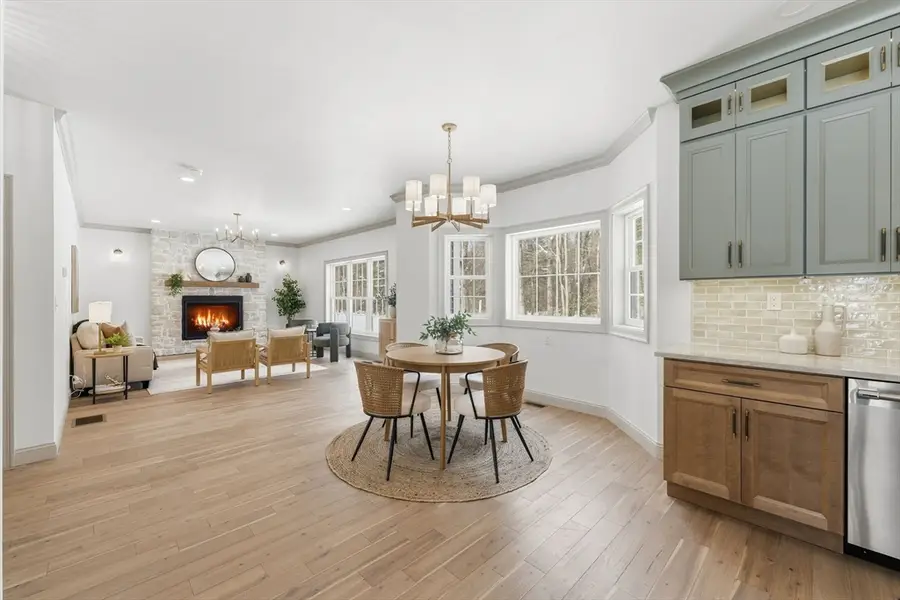 27 Coleman Ave, Attleboro, MA 02703 - Image #3