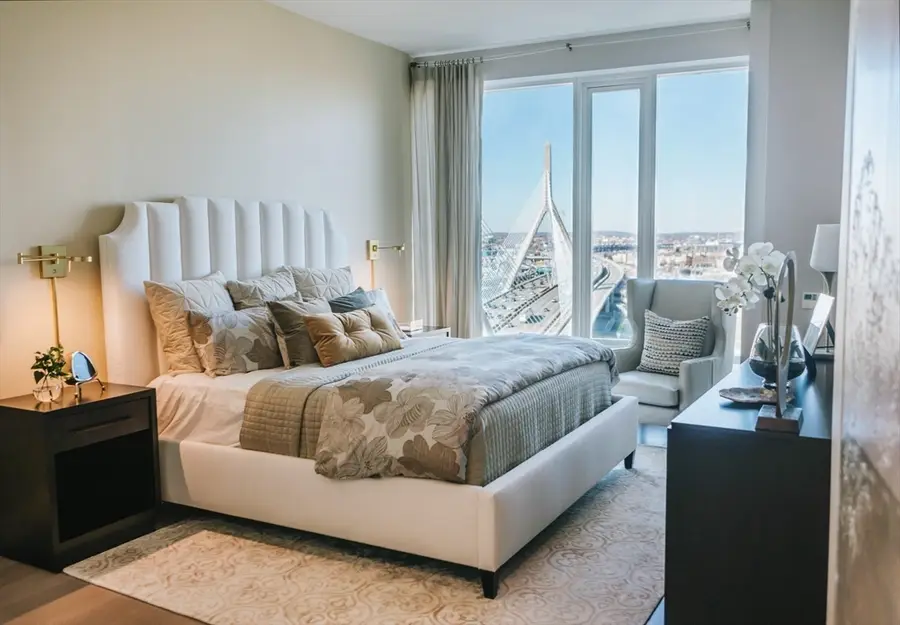 100 Lovejoy Wharf #PH3E, Boston, MA 02114 - Image #3