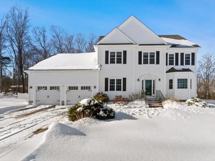13 Teresa Dr, Millis, MA 02054 - Image #2