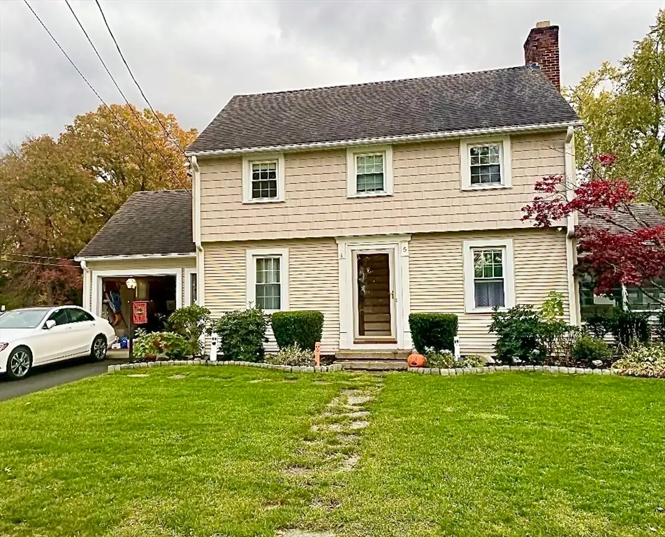 5 Fenimore Blvd, Springfield, MA 01108 - Image #1