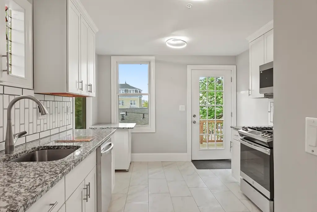 7 Waumbeck St #2, Boston, MA 02121 - Image #1