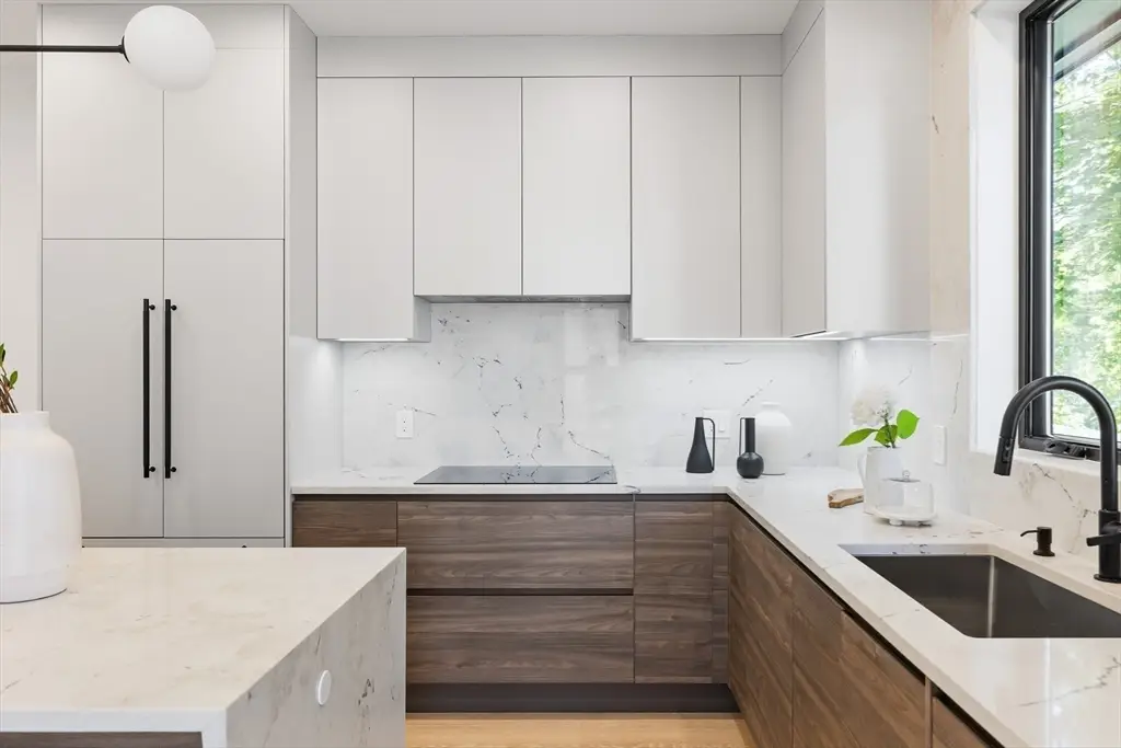 12 Pennsylvania #12, Newton, MA 02461 - Image #1