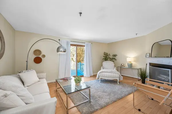 51 Tobey Rd #47, Dracut, MA 01826