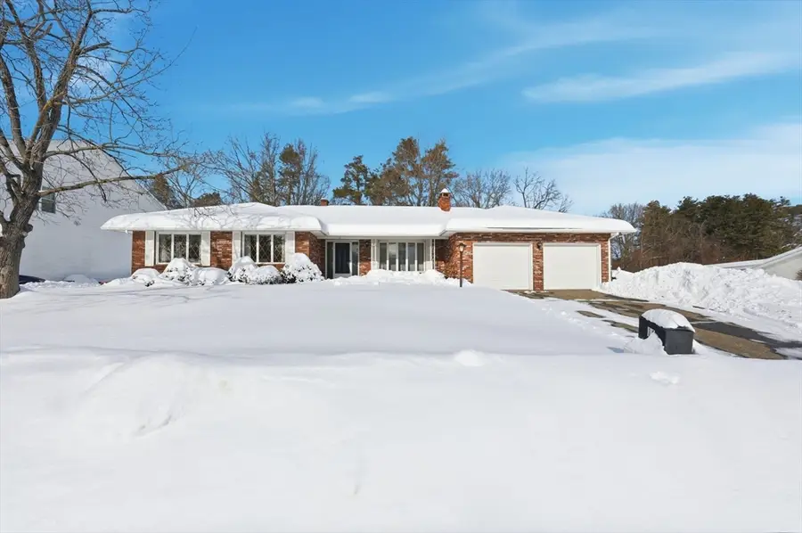 16 Sesame Dr, Chicopee, MA 01020 - Image #2