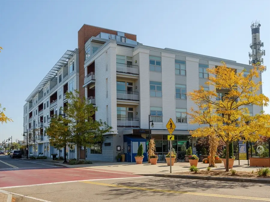 23 Shipyard Dr #206, Hingham, MA 02043 - #2