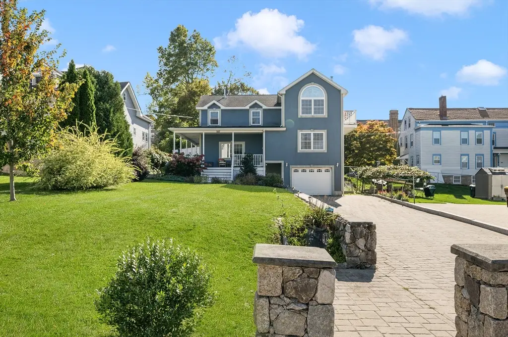 267 Lincoln Ave, Fall River, MA 02720 - Image #1