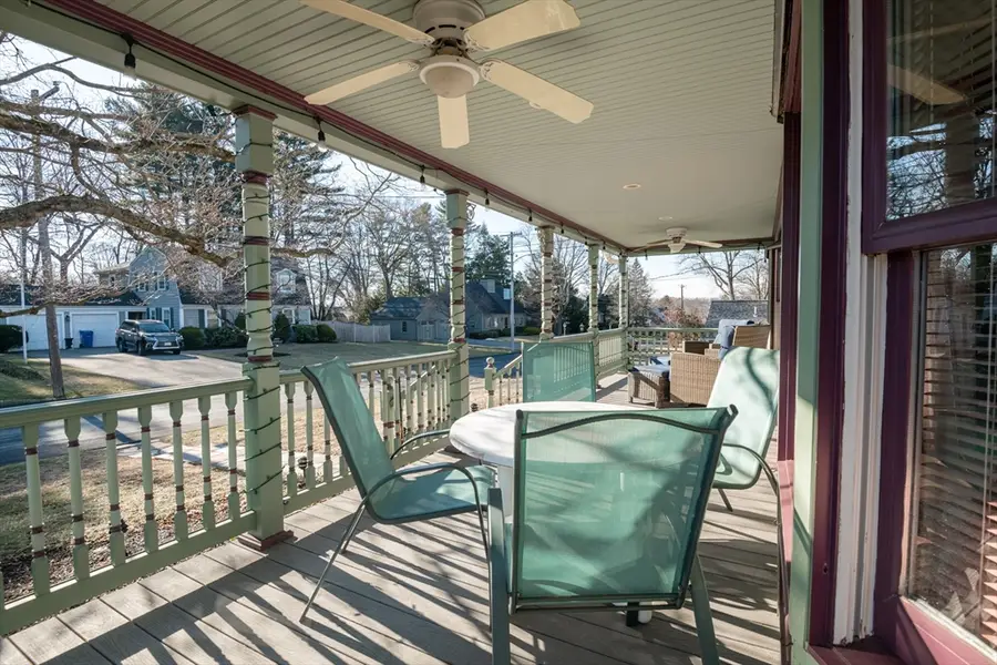 25 Juniper Ave, Wakefield, MA 01880 - Image #3