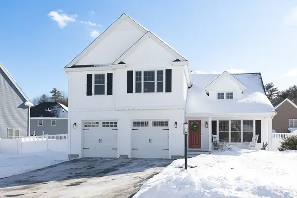 10 Bunker Lane, Lakeville, MA 02347