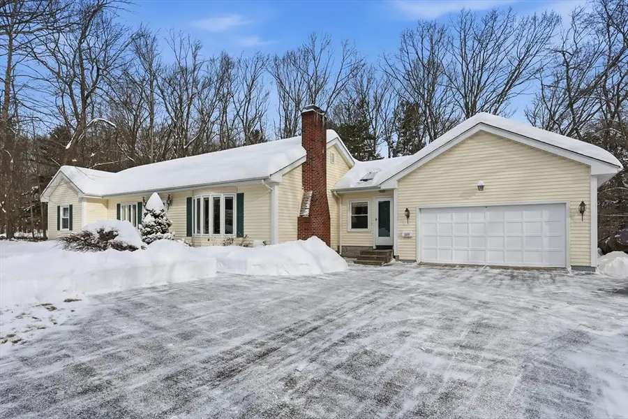 109 Westford St, Chelmsford, MA 01824 - Image #2