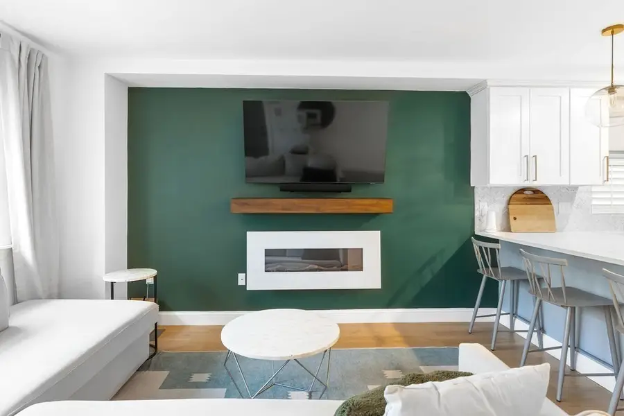 337 Chelsea St #1, Boston, MA 02128 - Image #3