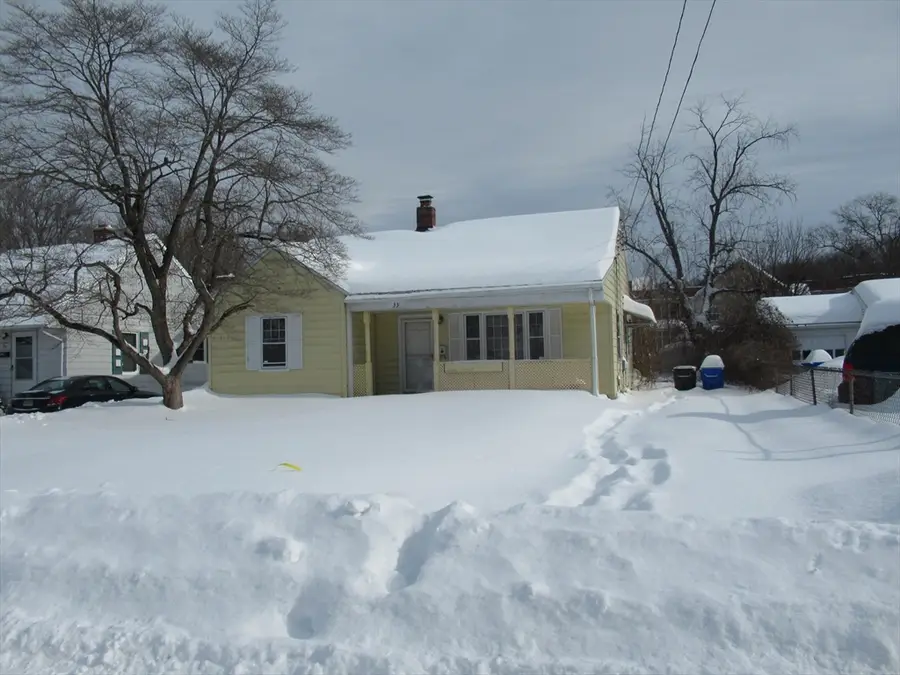 33 Connolly St, Springfield, MA 01151 - Image #3