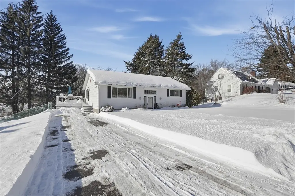 49 Lawrence St, Leominster, MA 01453 - #1