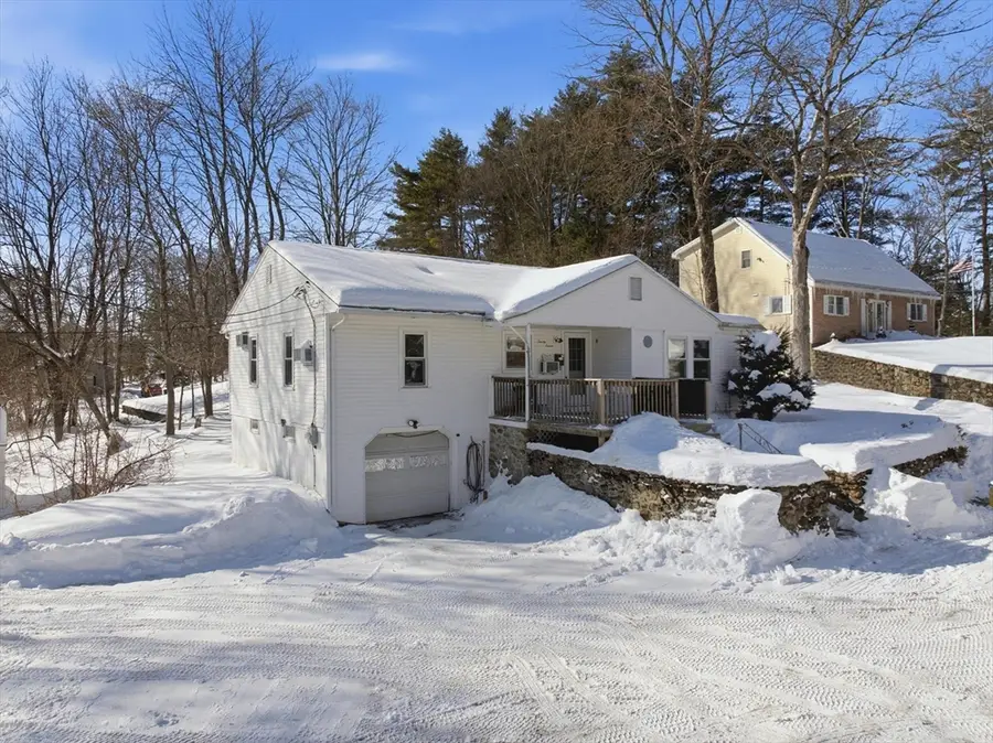 27 Jerome St, Southbridge, MA 01550 - #2