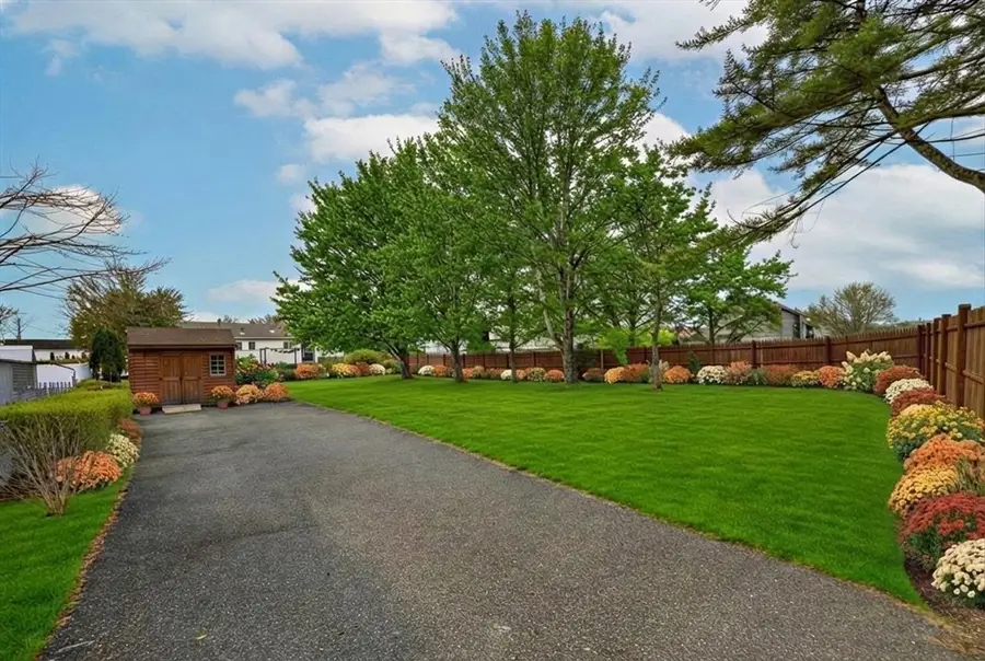 10 Longmeadow Dr, Wareham, MA 02571 - #2