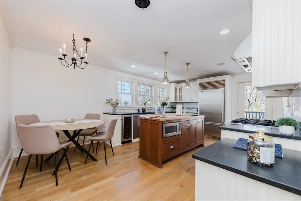 159 Washington St #4, Newton, MA 02458 - Image #1