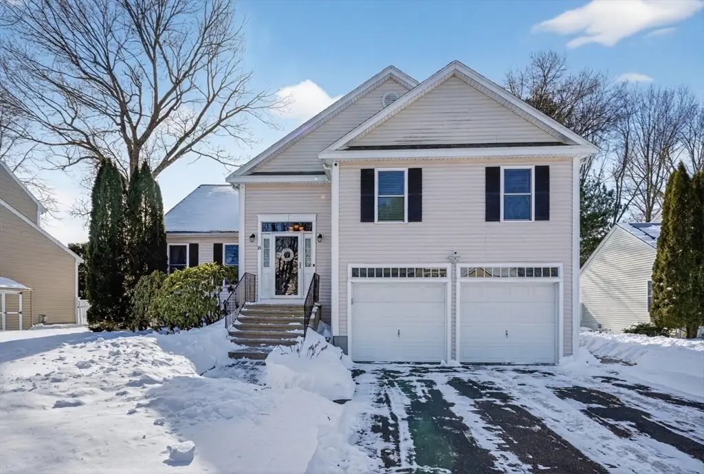 18 Jay Dr, Framingham, MA 01701 - Image #1