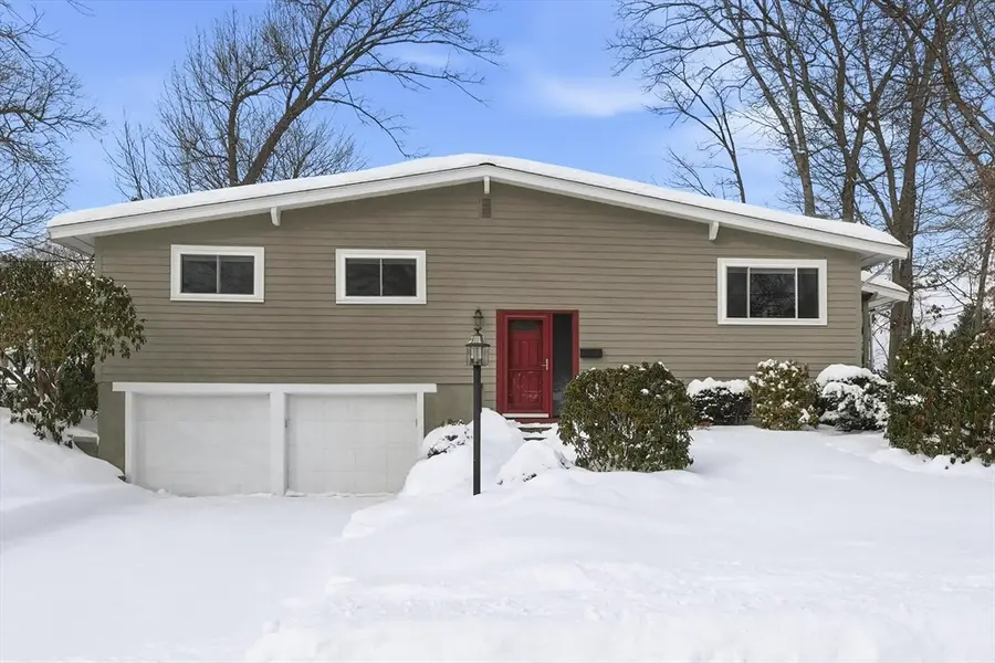 22 Debra Lane, Framingham, MA 01701 - Image #2