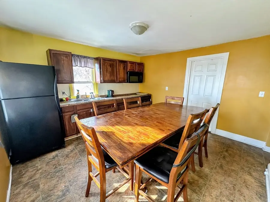 52 Harold St, Providence, RI 02908 - #3