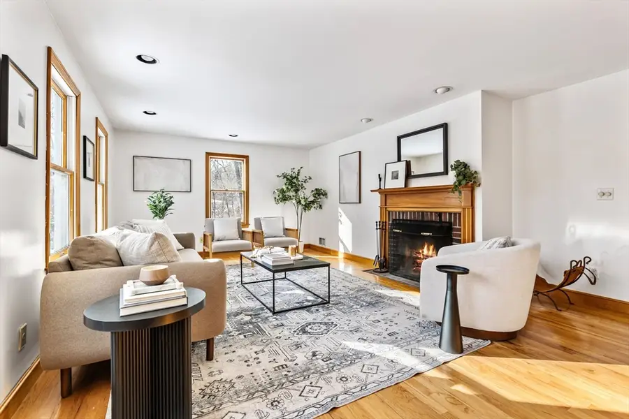 8 Algonquin Rd, Acton, MA 01720 - Image #2