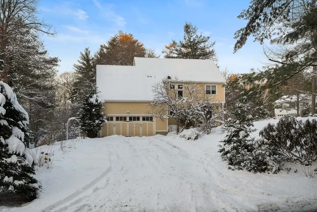 12 Campmeeting Rd, Topsfield, MA 01983 - Image #1