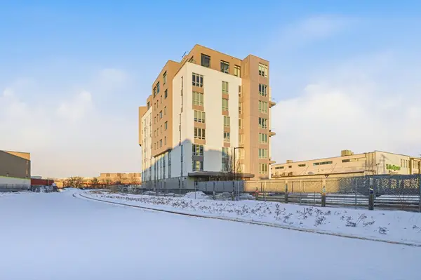 9 Medford #410, Somerville, MA 02143